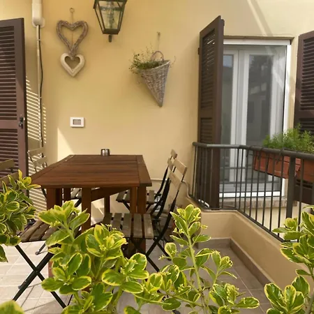 Apartamento Casa Noe - Trilocale - Centro - Wifi - Spazioso Terrazzo